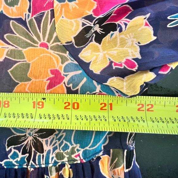 Free People Everything and More Floral
Tunic Dress Sz. XS
Sheer baby doll - Picture 7 of 12